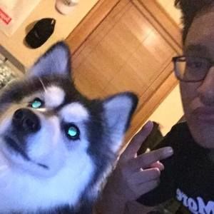 Meet your Posher, Luis